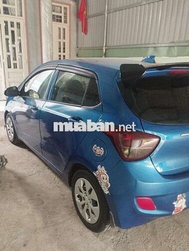 Xe i10 Đời 2016. Gia Đình Đang Sử Dụng Hằng Ngày.