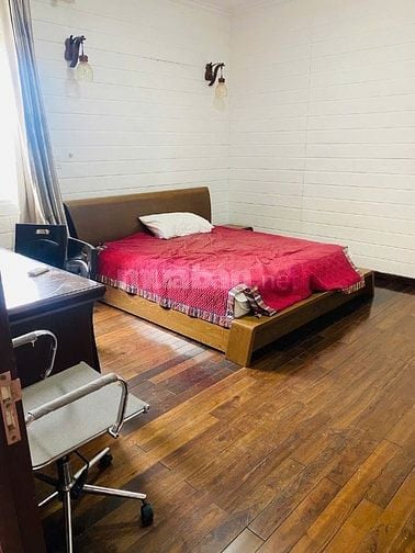 Cho thuê căn hộ lô A 590 cmt8, đầy đủ nội thất, giao ngay