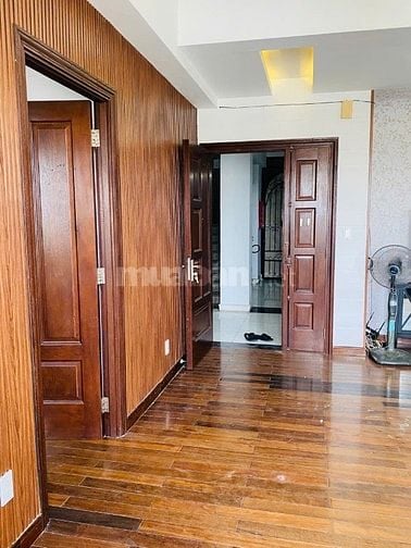 Cho thuê căn hộ lô A 590 cmt8, đầy đủ nội thất, giao ngay