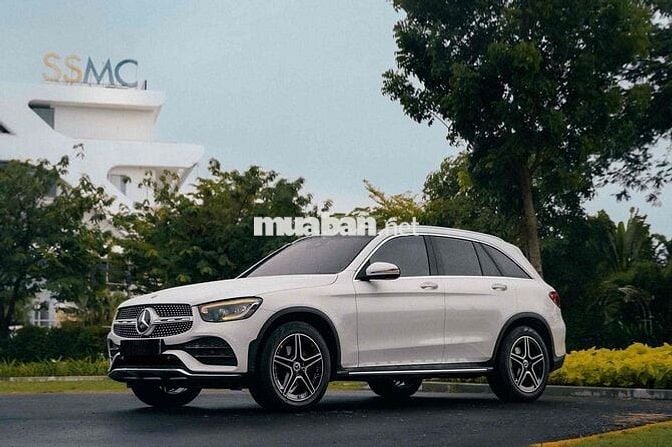 Mercedes Benz GLC 2022 300 4Matic - 32000 km