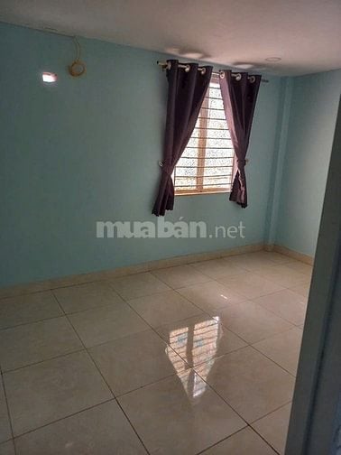nhà 1 lầu góc 2 mặt tiền hẻm Kinh doanh,làm tiệm nail.giá 3ty450 