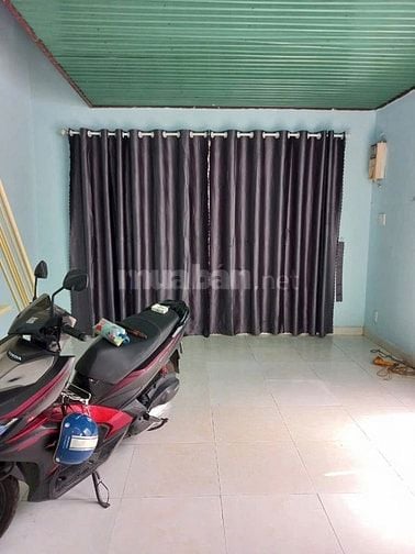 nhà 1 lầu góc 2 mặt tiền hẻm Kinh doanh,làm tiệm nail.giá 3ty450 