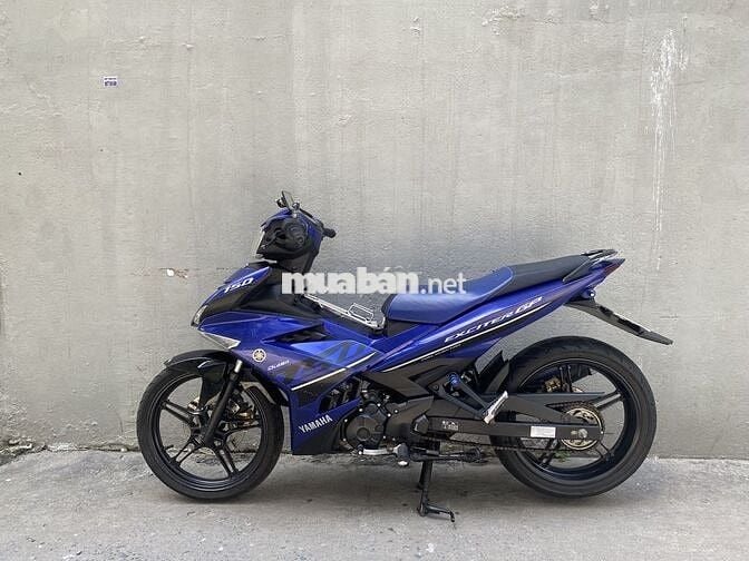 hai vc dư xe nên cần bán chiếc xe chính chủ này