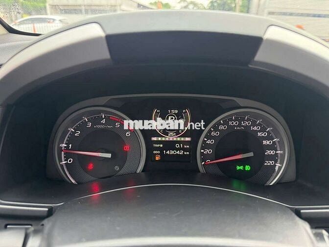Isuzu Mu-X 2016 3.0AT,máy dầu,1 cầu, màu trắng
