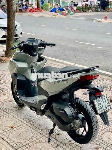 Cần để lại chiếc Vario 160 biển TP.HCM đời 2022