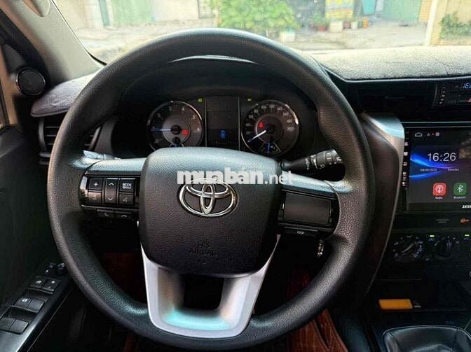 Toyota Fortuner 2019 2.4G 4x2 MT - 82000 km