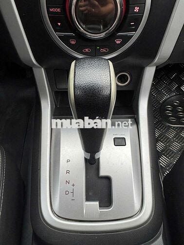 Isuzu Mu-X 2016 3.0AT,máy dầu,1 cầu, màu trắng