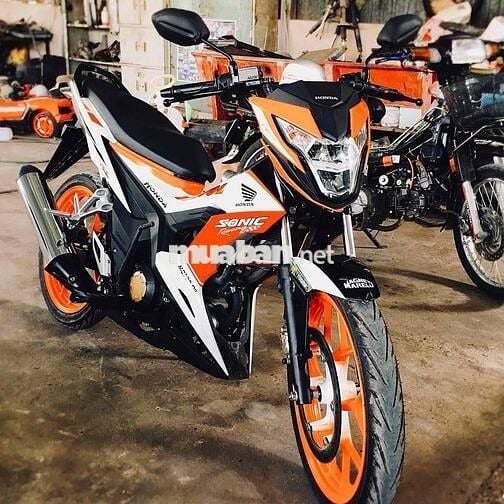 Cần bán xe chính chủ, xe nhập nguyên con.