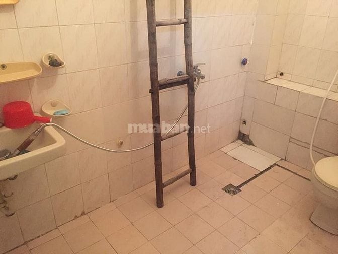 Nhà riêng ngõ phố kim ngưu gần trần khát chân dt60m2x4t giá 12,5tr