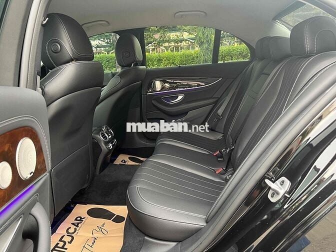 Mercedes E200 Exclusive Model 2025 Siu Lướt 700 km