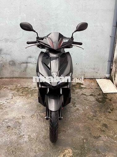 AB Airblade 125 chính chủ nữ đi