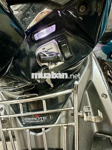 Airblade 125Fi,phun xăg,xe cực Ngon,Êm,cavet 1Chủ!