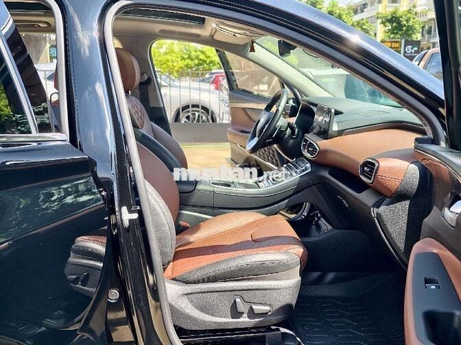 HYUNDAI SANTAFE 2023 DẦU PREMIUM MÀU ĐEN