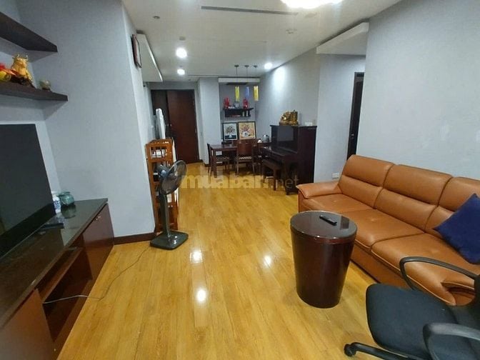 (Chủ nhà đăng tin) cho thuê căn góc 105m2 3PN 2VS đủ đồ, Ba Đình, 20tr