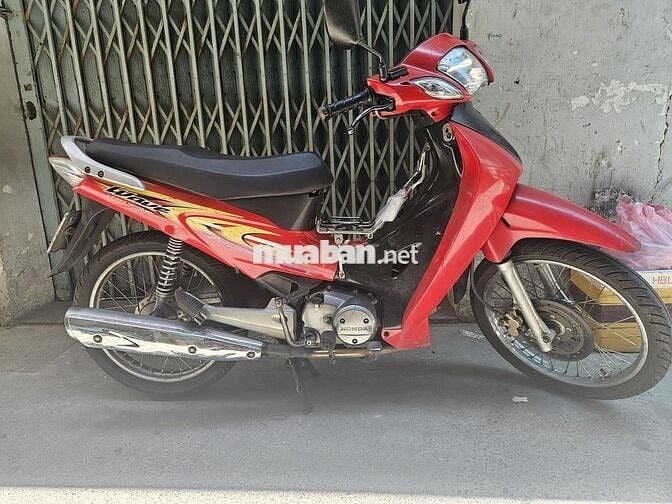 Xe future 2 lên máy neo 2009
