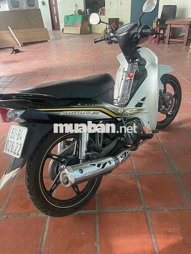 cần bán xe siỉuc bánh mâm trắng đen