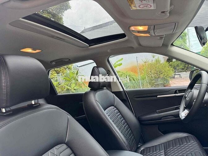 Kia Sonet 2024 Premium 1.5 AT - 8600 km