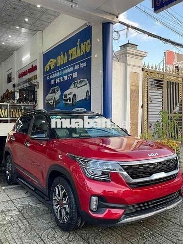 Kia Seltos 2022 Premium 1.6 AT - 25000 km