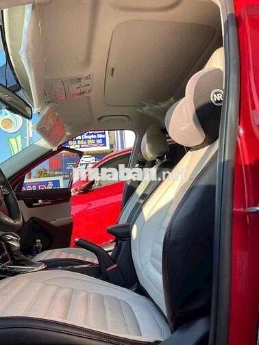 Kia Seltos 2022 Premium 1.6 AT - 25000 km