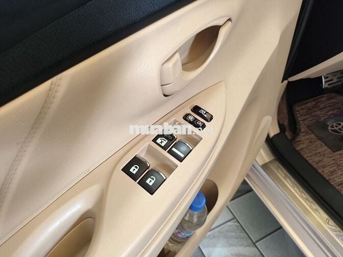 Toyota Vios 2016 1.5G CVT - 10 km