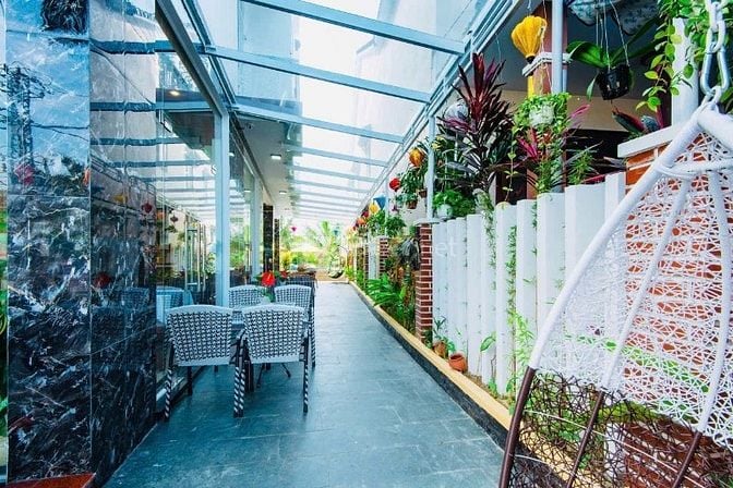 BÁN VILLA HỒ BƠI MẶT TIỀN CỬA ĐẠI 282M2, CHỈ 16 TỶ.