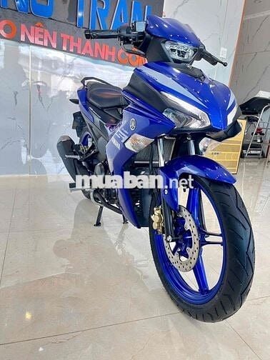 cần bán xe còn mới 90%