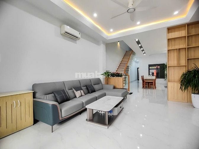 BÁN NHÀ PHỐ – 70M² – TRUNG TÂM TP. TÂN AN LONG AN - 2 TỶ 4 - SHR  