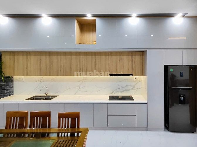 BÁN NHÀ PHỐ – 70M² – TRUNG TÂM TP. TÂN AN LONG AN - 2 TỶ 4 - SHR  