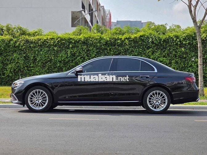 Mercedes-Benz E200 ExclusiveV1 sx2023 dkld T5/2025
