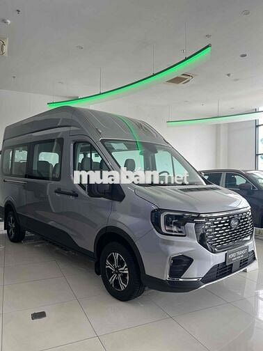 Ford Transit 2025 Premium giá tốt