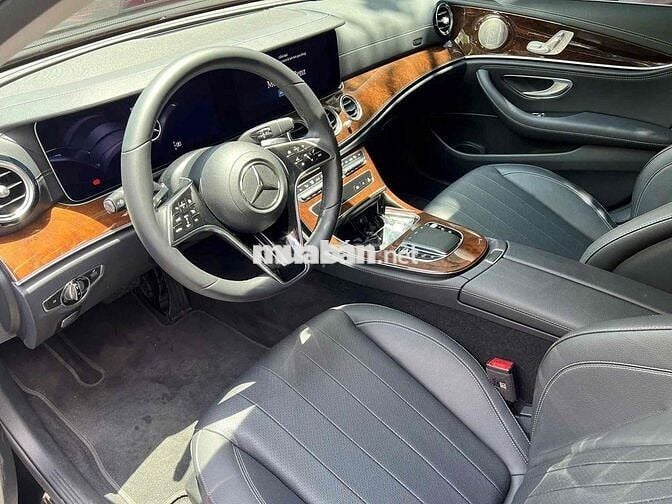 Mercedes-Benz E200 ExclusiveV1 sx2023 dkld T5/2025