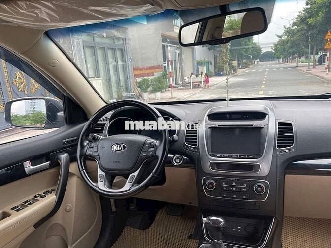 Kia Sorento 2018 số tự động máy xăng 4x2