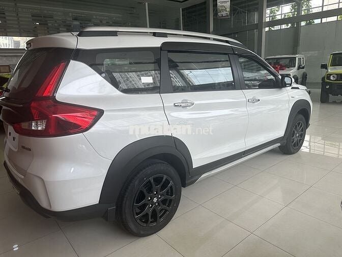Suzuki XL7 2025 giảm thẳng 75tr bao hs khó nợ xấu