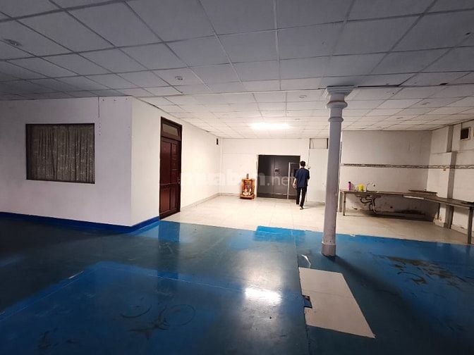 Cho thuê kho xưởng*800m2 Võ Văn Hát, P. Long Trường, Q.9