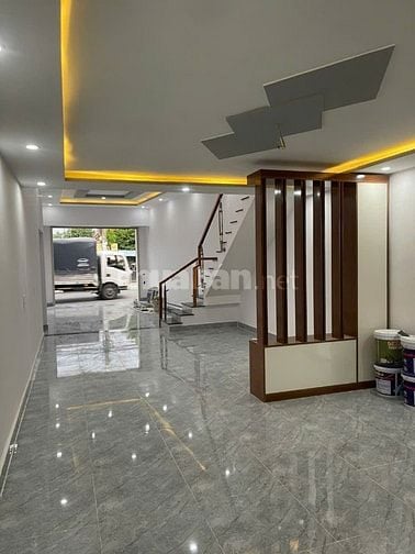 nhà bán mặt tiền chính dương công khi