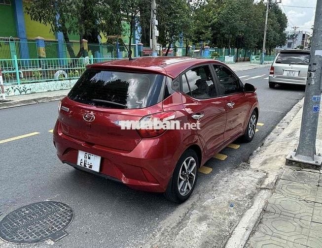 Hyundai Grand i10 2023 1.2 AT - 23000 km