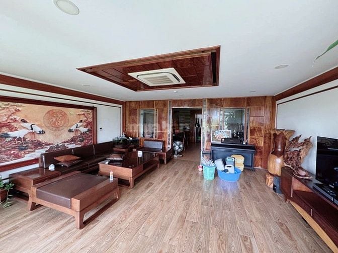 Cho thuê nhà cực đẹp mặt phố Nam trung yên 105m2 x6 tầng ,thang máy .