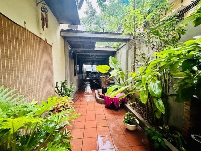 Nhà Tăng Bạt Hổ - Hai Bà Trưng - 83m - MT 11m giá chào 23 tỷ có TL