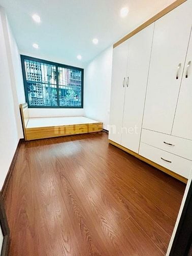 Bán tập thể Yên Ninh. Hàng Bún. Ba Đình. Hà Nội. Tầng 2. DT 60m.