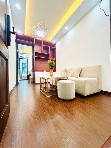 Bán tập thể Yên Ninh. Hàng Bún. Ba Đình. Hà Nội. Tầng 2. DT 60m.