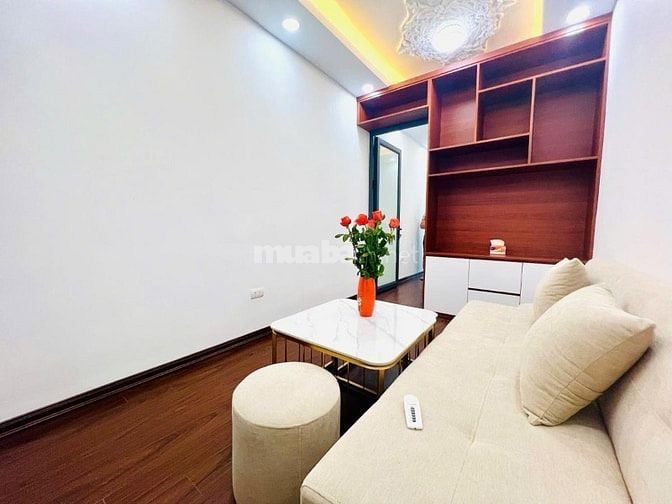 Bán tập thể Yên Ninh. Hàng Bún. Ba Đình. Hà Nội. Tầng 2. DT 60m.