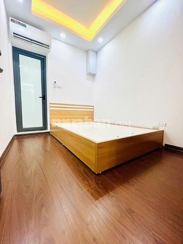 Bán tập thể Yên Ninh. Hàng Bún. Ba Đình. Hà Nội. Tầng 2. DT 60m.