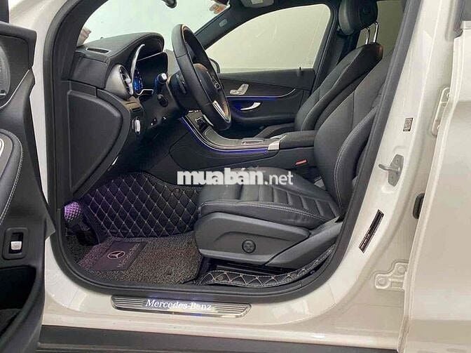 Mercedes Benz GLC 2022 300 4MATIC - Bank 90%