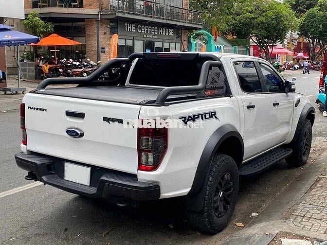 Raptor 2022 bán tại hãng Ford cam kết xe bảo hành