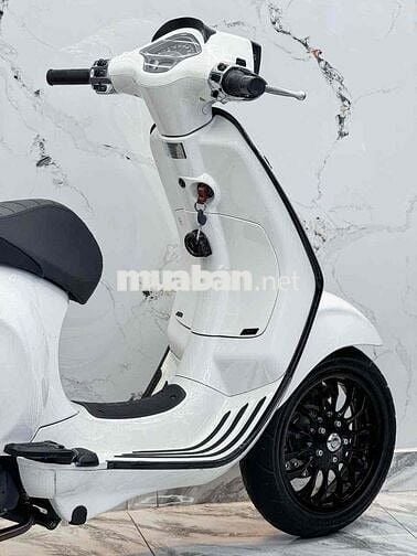 vespa 2021 bstp 9chủ nguyên zin nợ xấu trả 50% ạ