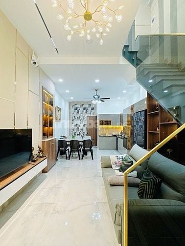 Mặt tiền Huyền Quang full nội thất cao cấp 60m nhỉnh 18 tỷ Tl 
