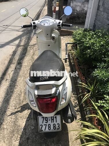 Atila Elizaberth màu trắng máy zin nguyên bản