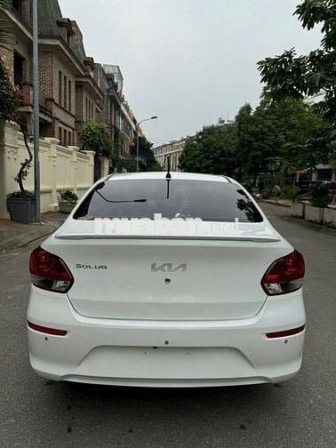 Kia Soluto 1.4 MT Deluxe 2022