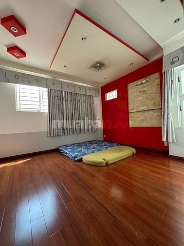 NHÀ ĐẸP 4 TẦNG – 80M² – TRẦN KẾ XƯƠNG, PHƯỜNG 7 PHÚ NHUẬN – HẺM Ô TÔ 