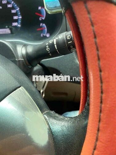 Toyota Fortuner 2016 2.4G 4x2 MT - 180000 km